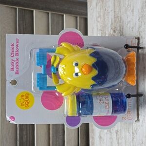 Chick Bubble Blower - Sun Squad
